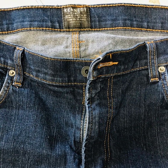 The KENNEDY jeans - Picture 4 of 4